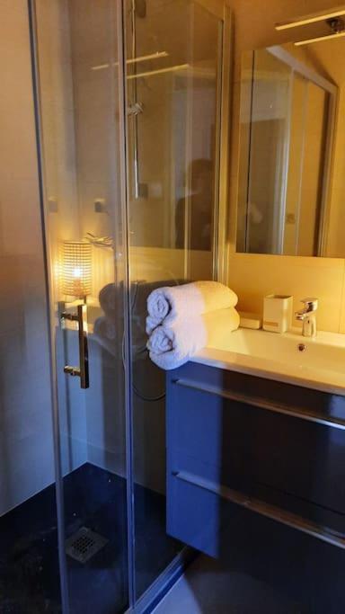 Maison De Pecheur Renovee Avec Cour Proche Du Port Les Sables-d'Olonne Bagian luar foto